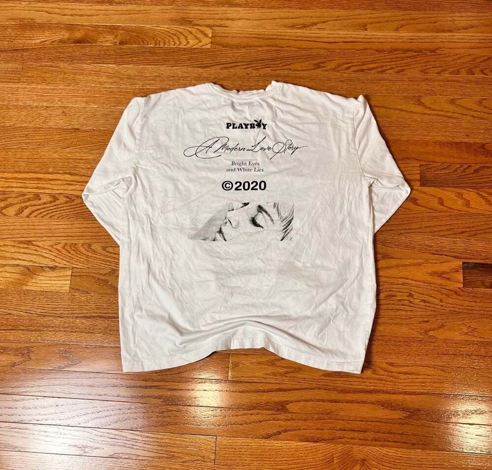 Playboy by PacSun A Modern Love Story Long Sleeve T-Shirt Size L